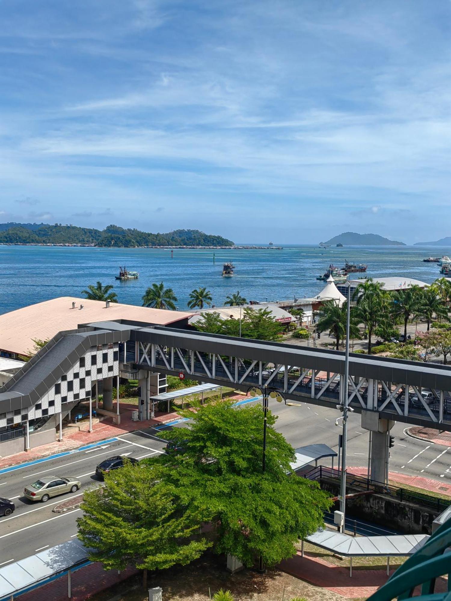 Town Condo - Marina Court Kota Kinabalu Exterior foto