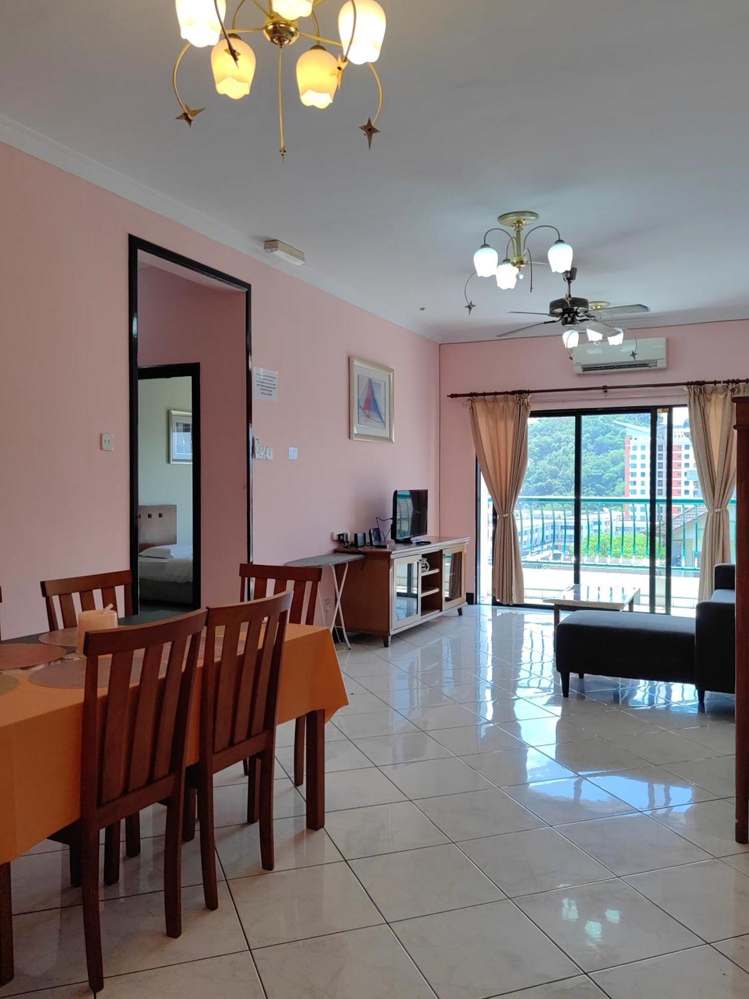 Town Condo - Marina Court Kota Kinabalu Exterior foto
