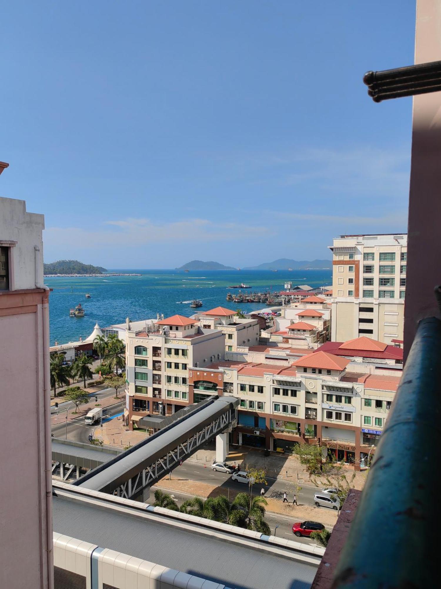 Town Condo - Marina Court Kota Kinabalu Exterior foto